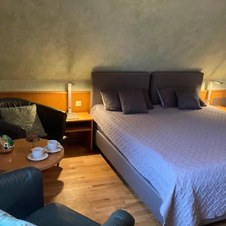 Auf Dem Eltenberg Apartmán Elten