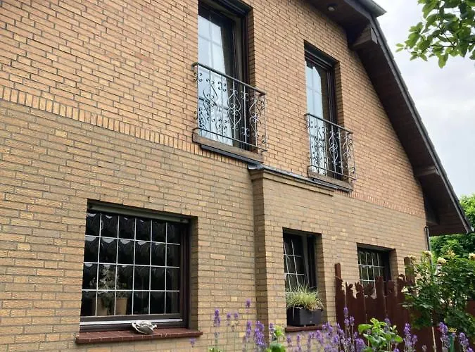 Auf Dem Eltenberg Lägenhet *